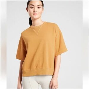 Athleta Modern Sundown Sweatshirt Tee Oversized Yellow Mustard size XS